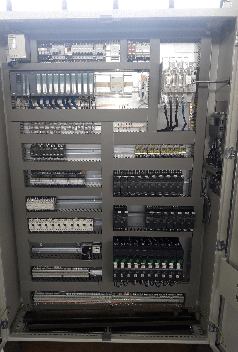 Cabinet with Siemens and Schenider components, high density solutions